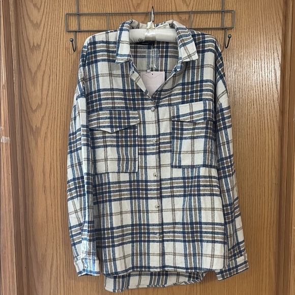 Kittenish Blue and White Plaid Button-Up Shacket -NWT - Picture 1 of 9